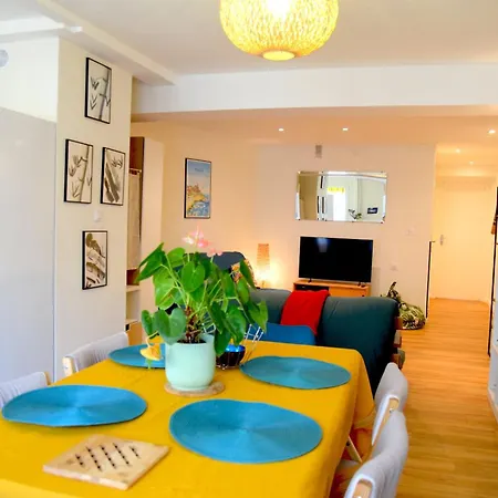 Playa L T2 Renove L Terrasse L أنتيب